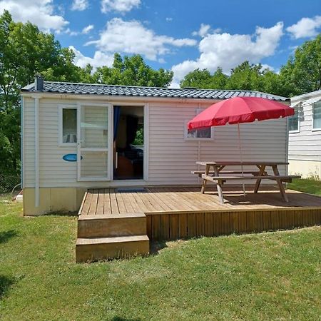 Flo'S Mobil-Home Saillagouse Eksteriør billede