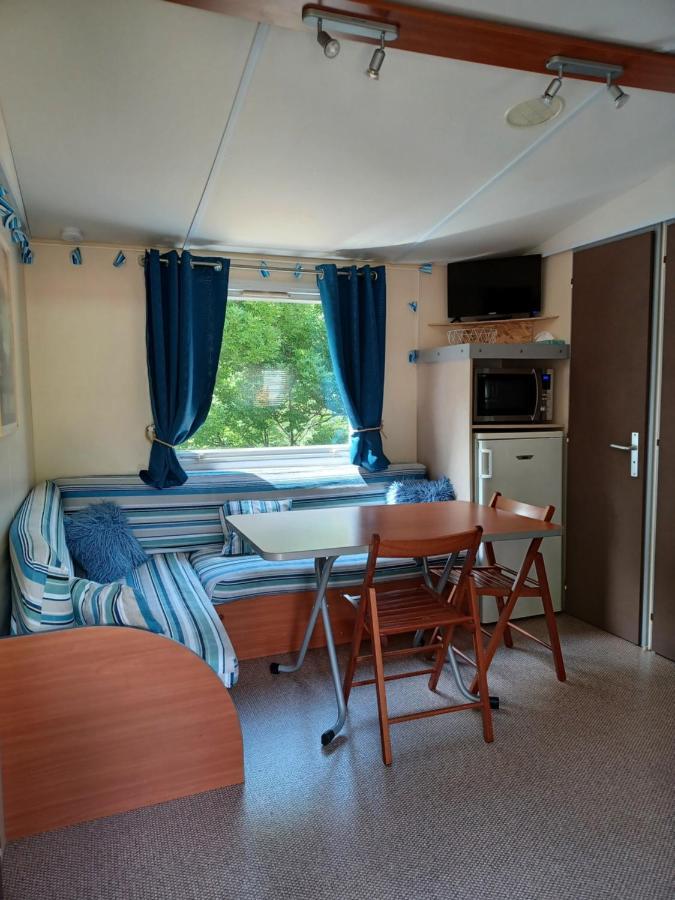 Flo'S Mobil-Home Saillagouse Eksteriør billede